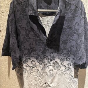 Tommy Bahama Men’s Black & White Floral Shirt XL